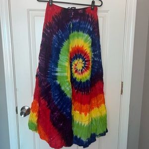 🌈TIE DYE maxi skirt🌈 One size fits all!
